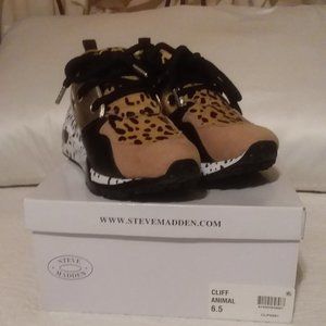 STEVE MADDEN ANIMAL 'CLIFF' Sneaker women's 6.5NEW